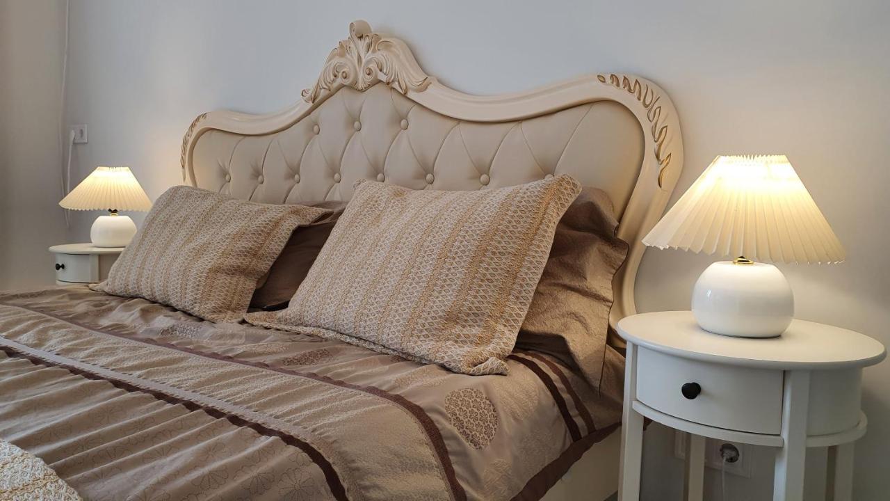 Forum Apartment 66 Лвив Екстериор снимка